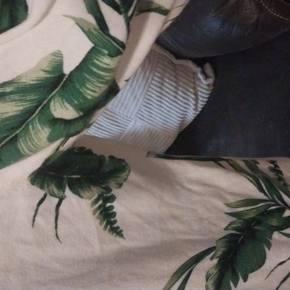 CJ Banks White Open Tie Front Cardigan with Green Palm Leaves Size XL - Picture 3 of 10